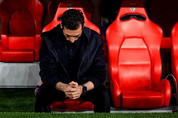 世界杯FIFA体育新闻：对于阿尔瓦罗·阿韦洛亚来说还有更多坏消息。 /瓦尔特·古维亚/体育新闻照片/盖蒂图片社