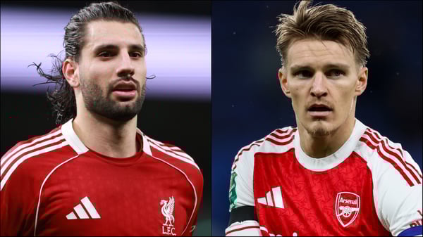 世界杯FIFA体育新闻:多米尼克·索博斯莱(左)和马丁·厄德高(右)成为八卦新闻的焦点。/ Marc Atkins/Robin Jones/Getty Images