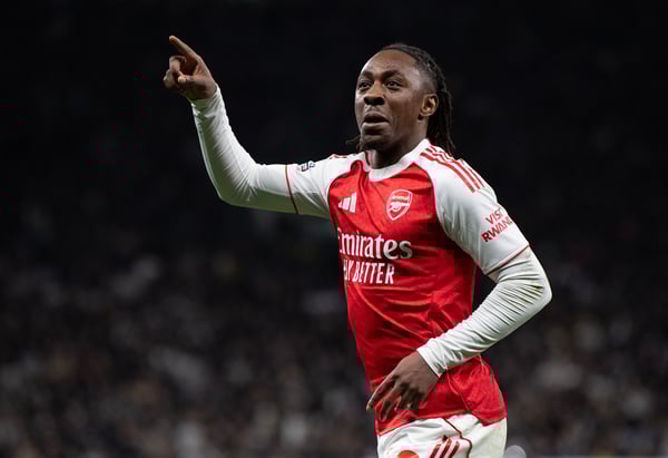 世界杯FIFA体育新闻:埃贝雷奇·埃泽最近过得很开心。/ Visionhaus/Getty Images