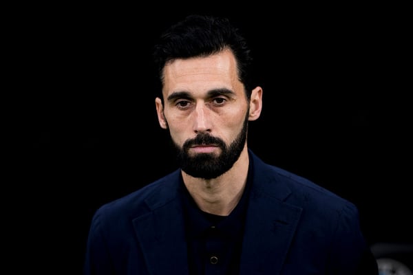 世界杯FIFA体育新闻：阿尔瓦罗·阿尔韦罗亚的帅位可能突然岌岌可危。/ Guillermo Martinez/NurPhoto/Getty Images