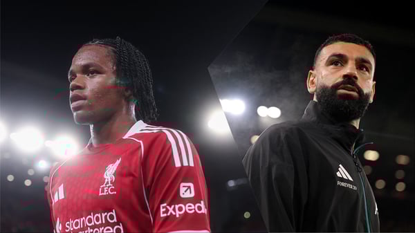 世界杯FIFA体育新闻:里奥·恩古莫哈(左)对穆罕默德·萨拉赫构成威胁。/迈克尔·里根/欧足联/盖蒂图片社,利物浦足球俱乐部/盖蒂图片社