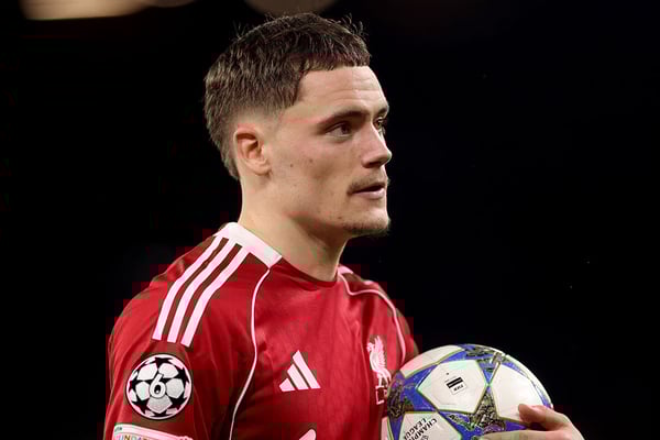 世界杯FIFA体育新闻：弗洛里安·维尔茨转会利物浦打破了多项纪录。/ Carl Recine/Getty Images