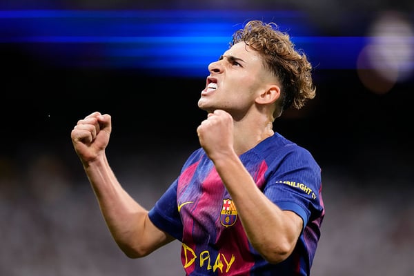 世界杯FIFA体育新闻：费尔明·洛佩斯上周末打进了一记精彩的进球。/ Jose Breton/Pics Action/NurPhotoGetty Images