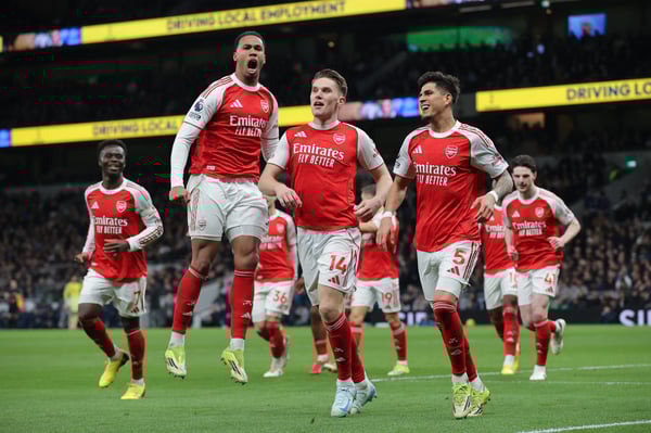 世界杯FIFA体育新闻：阿森纳将在自己的主场占据优势。/ James Gill/Danehouse/Getty Images