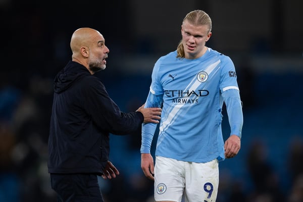 世界杯FIFA体育新闻：瓜迪奥拉希望哈兰德尽快回归。/ Visionhaus/Getty Images