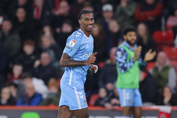 世界杯FIFA体育新闻:哈吉·赖特正在英冠联赛中力争金靴奖。/ James Gill/Danehouse/Getty Images