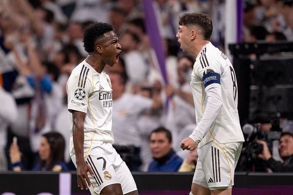 世界杯FIFA体育新闻：皇家马德里在西甲联赛中重返胜利轨道。/ Pedro Loureiro/Sports Press Photo/Getty Images