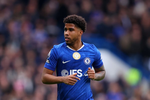 世界杯FIFA体育新闻:安德烈·桑托斯是利亚姆·罗森尼奥最喜欢的球员。/ Izzy Poles-AMA/Getty Images