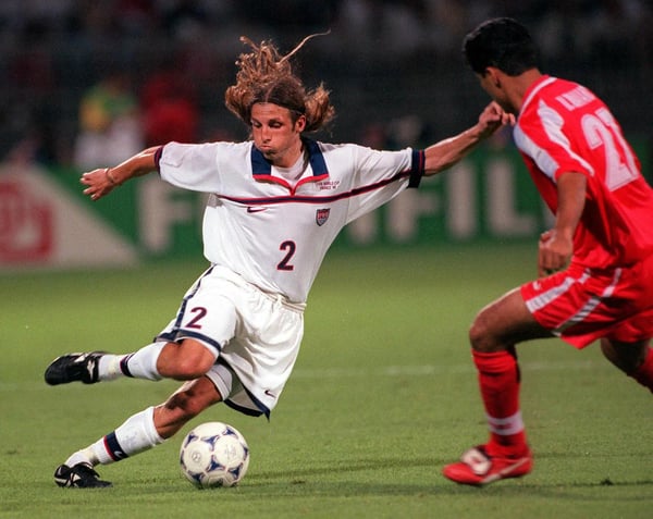 世界杯FIFA体育新闻：1998 年美国对阵伊朗的弗兰基·海杜克 (Frankie Hejduk)