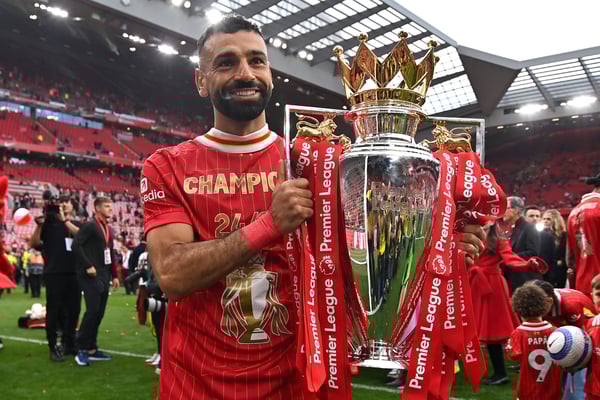 世界杯FIFA体育新闻：利物浦在2024-25赛季捧起了英超联赛冠军奖杯。/ IMAGO/Sportimage