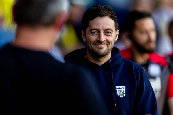 世界杯FIFA体育新闻:一名马刺队球员。/ IMAGO/Pro Sports Images