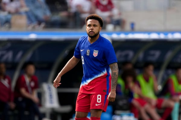 世界杯FIFA体育新闻：韦斯顿·麦肯尼将成为美国国家男子足球队的明星球员之一。/ Robin Alam/ISI Photos/Getty Images