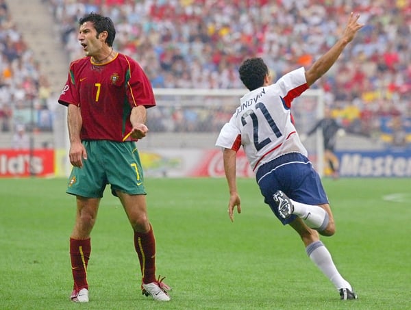 世界杯FIFA体育新闻：美国男足曾在2002年击败葡萄牙队，那场比赛至今仍为人津津乐道。/ 法新社/盖蒂图片社