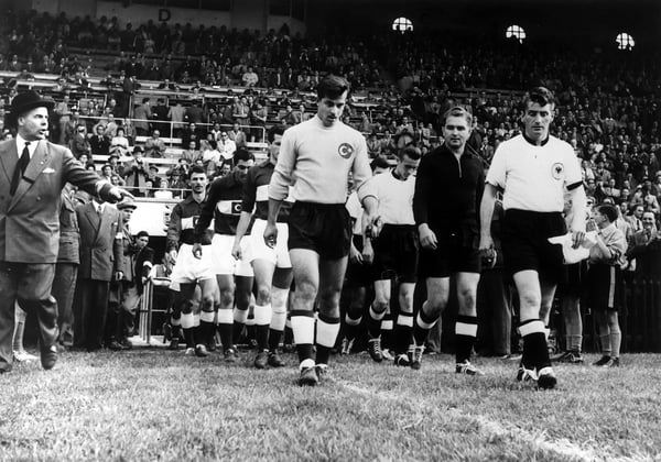 世界杯FIFA体育新闻:1954年土耳其世界杯