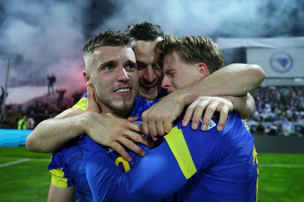 世界杯FIFA体育新闻：意大利庆祝