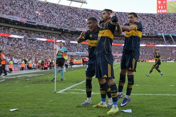 世界杯FIFA体育新闻：莱安德罗·帕雷德斯-博卡