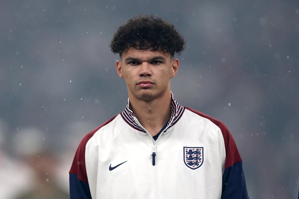 世界杯FIFA体育新闻：尼科·奥莱利