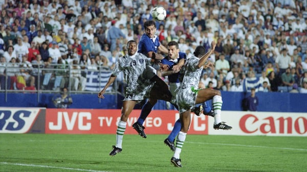 世界杯FIFA体育新闻：1994_希腊_尼日利亚_D组_英雄