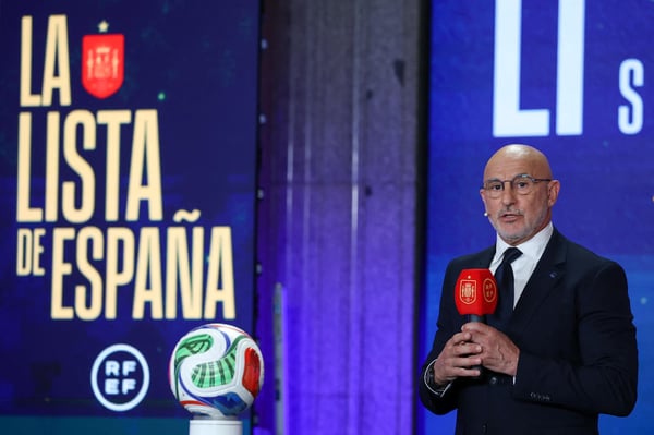 世界杯FIFA体育新闻:路易斯·德拉富恩特 - 西班牙队宣布参加 2026 年 FWC