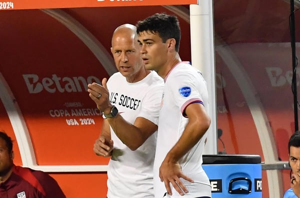 世界杯FIFA体育新闻：Berhalter Reyna 美国