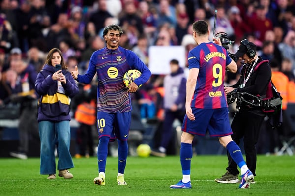 世界杯FIFA体育新闻:亚马尔帽子戏法
