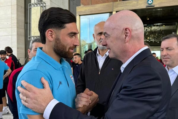 世界杯FIFA体育新闻:国际足联主席会见伊朗代表团