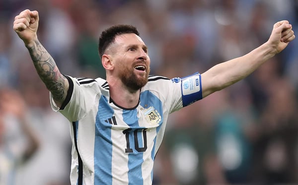 世界杯FIFA体育新闻：阿根廷球星梅西庆祝进球