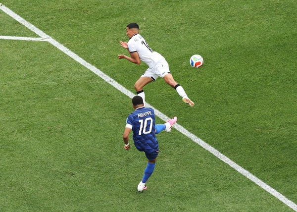 世界杯FIFA体育新闻:法国对阵伊拉克:第一组 - 2026年国际足联世界杯