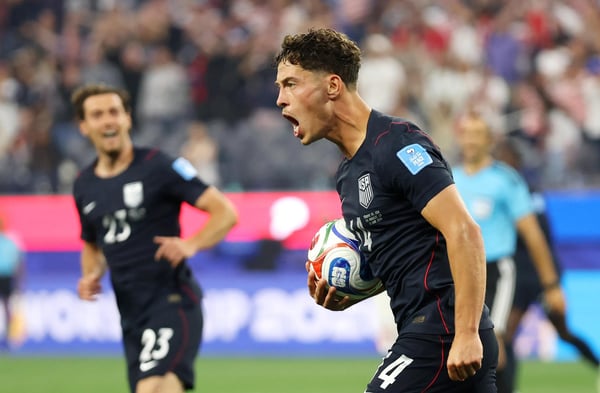世界杯FIFA体育新闻：土耳其 vs 美国：D 组 - FIFA 世界杯 2026
