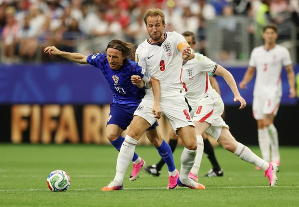 世界杯FIFA体育新闻:英格兰对阵克罗地亚:L组 - 2026年国际足联世界杯