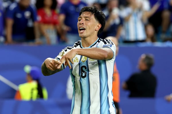 世界杯FIFA体育新闻：阿根廷对阵佛得角：2026年国际足联世界杯32强赛