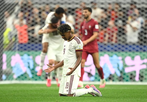 世界杯FIFA体育新闻:葡萄牙对阵西班牙:2026年国际足联世界杯16强赛