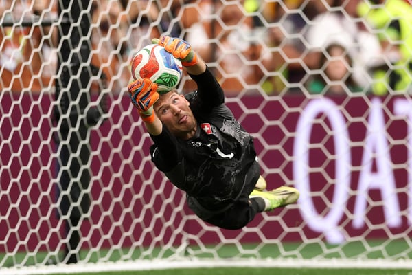世界杯FIFA体育新闻：瑞士对阵哥伦比亚：2026年国际足联世界杯16强赛