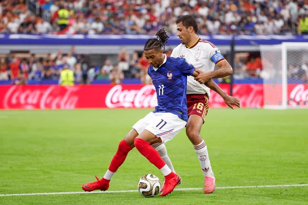 世界杯FIFA体育新闻:西班牙 法国