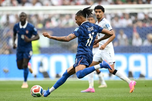 世界杯FIFA体育新闻:法国对阵伊拉克:第一组 - 2026年国际足联世界杯