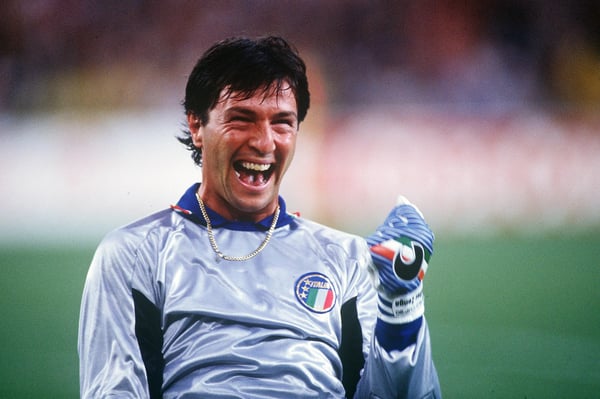 世界杯FIFA体育新闻:Walter Zenga CAMPIONATI MONDIALI ITALIA 1990 意大利阿根廷 3 4 DR 出版物xNOTxINxITA