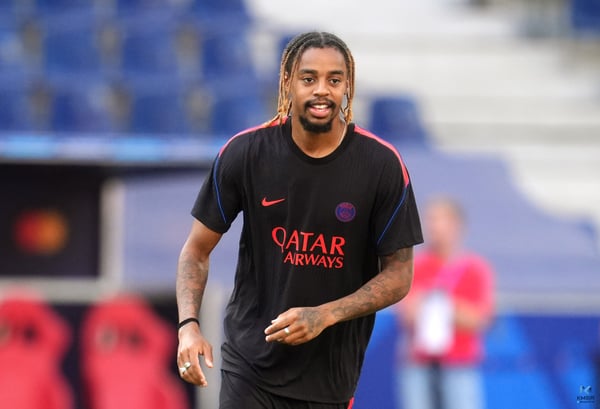 世界杯FIFA体育新闻:布拉德利·巴科拉仍然是利物浦的首要引援目标。/ Adam Davy/PA Images/Getty Images