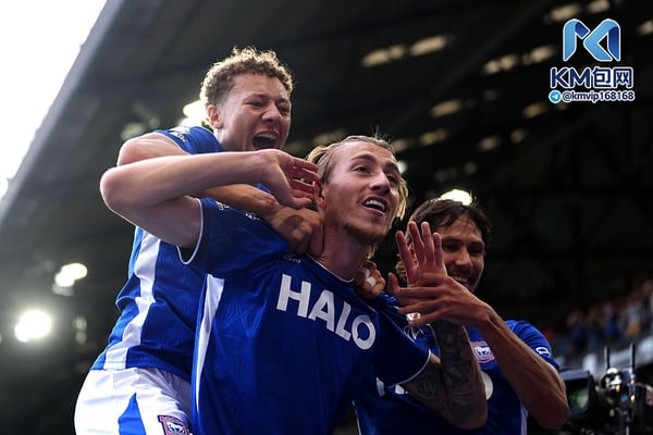 世界杯FIFA体育新闻：伊普斯维奇下周末将重返波特曼路球场。/ Adam Davy/PA Images/Getty Images