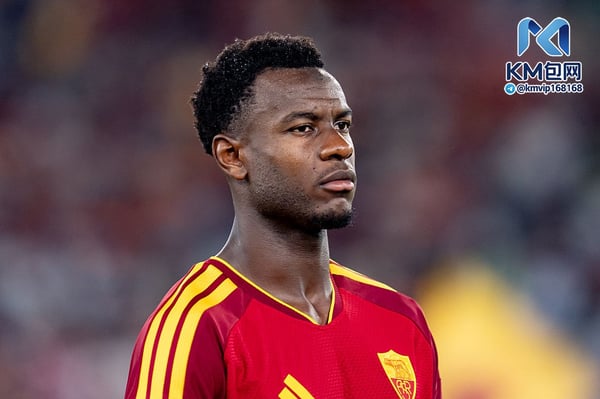 世界杯FIFA体育新闻：埃文·恩迪卡已进入皇家马德里的引援名单。/ Giuseppe Maffia/NurPhoto/Getty Images