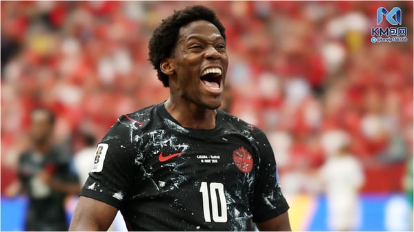 世界杯FIFA体育新闻：乔纳森·戴维在世界杯上为加拿大队上演帽子戏法。/ Jared C. Tilton/FIFA/Getty Images