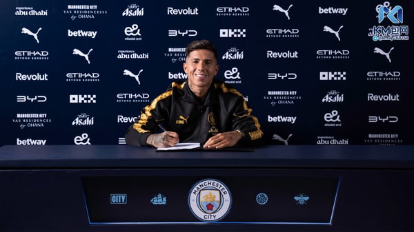 世界杯FIFA体育新闻:费尔南德斯开启了他的新篇章。/曼城
