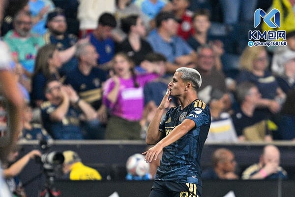 世界杯FIFA体育新闻:卡文·沙利文感受到了整个美国职业足球大联盟(MLS)的热情。/ Terence Lewis/Icon Sportswire/Getty Images