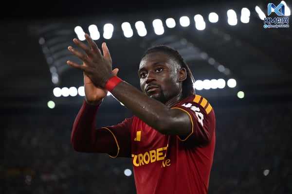 世界杯FIFA体育新闻:马努·科内拥有众多仰慕者。/ Domenico Cippitelli/NurPhoto/Getty Images