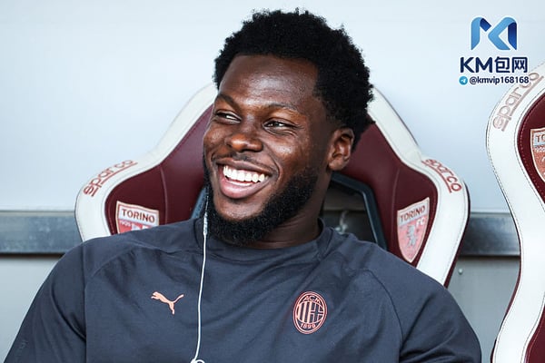 世界杯FIFA体育新闻：尤努斯·穆萨赢得了AC米兰新任主教练鲁本·阿莫里姆的心。 /萨拉卡瓦利尼/盖蒂图片社