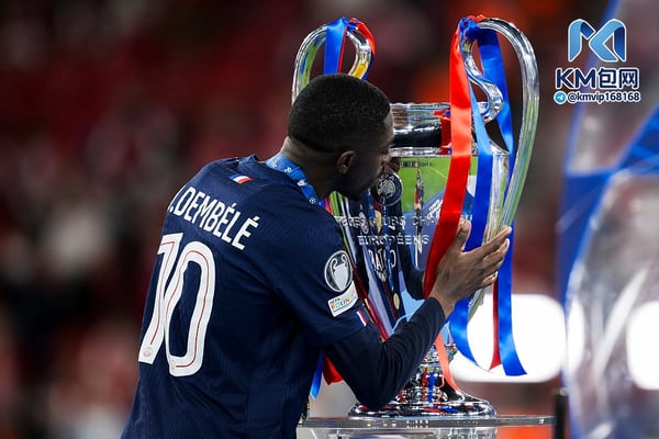 世界杯FIFA体育新闻:老大耳朵。/ Nicolò Campo/LightRocket/Getty Images