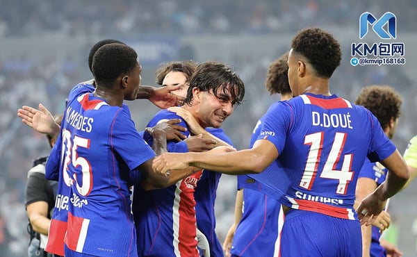 世界杯FIFA体育新闻:巴黎圣日耳曼在法国足坛占据统治地位。/ Xavier Laine/Getty Images