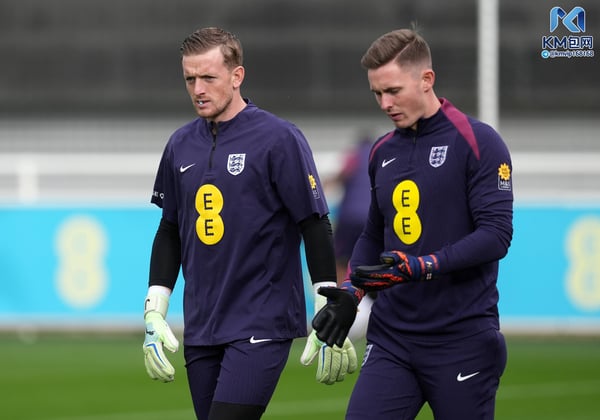 世界杯FIFA体育新闻：乔丹·皮克福德和迪恩·亨德森是英格兰目前最优秀的门将之一。/ IMAGO/PA Images