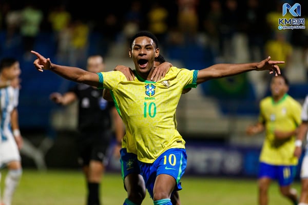 世界杯FIFA体育新闻:爱德华多·康塞桑 (Eduardo Conceição) 是巴西最新的新秀。 /马丁丰塞卡/欧亚体育图片/盖蒂图片社