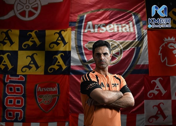 世界杯FIFA体育新闻：米克尔·阿尔特塔带领阿森纳连续四个赛季位列英超前两名。/ David Price/阿森纳足球俱乐部/Getty Images