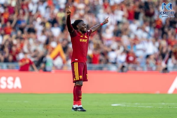 世界杯FIFA体育新闻:马努·科内几乎符合所有条件。/ Giuseppe Maffia/NurPhoto/Getty Images